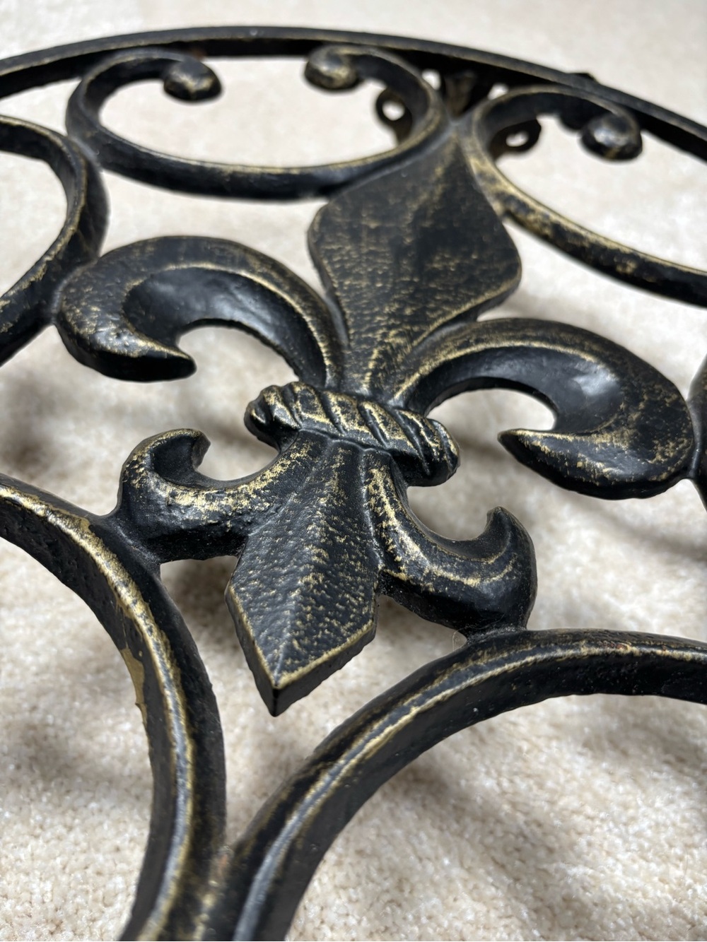 Cast Iron Fleur-de-Lis Ornate Plant Stand Black w Gold Accents Heavy Duty - Picture 8 of 12